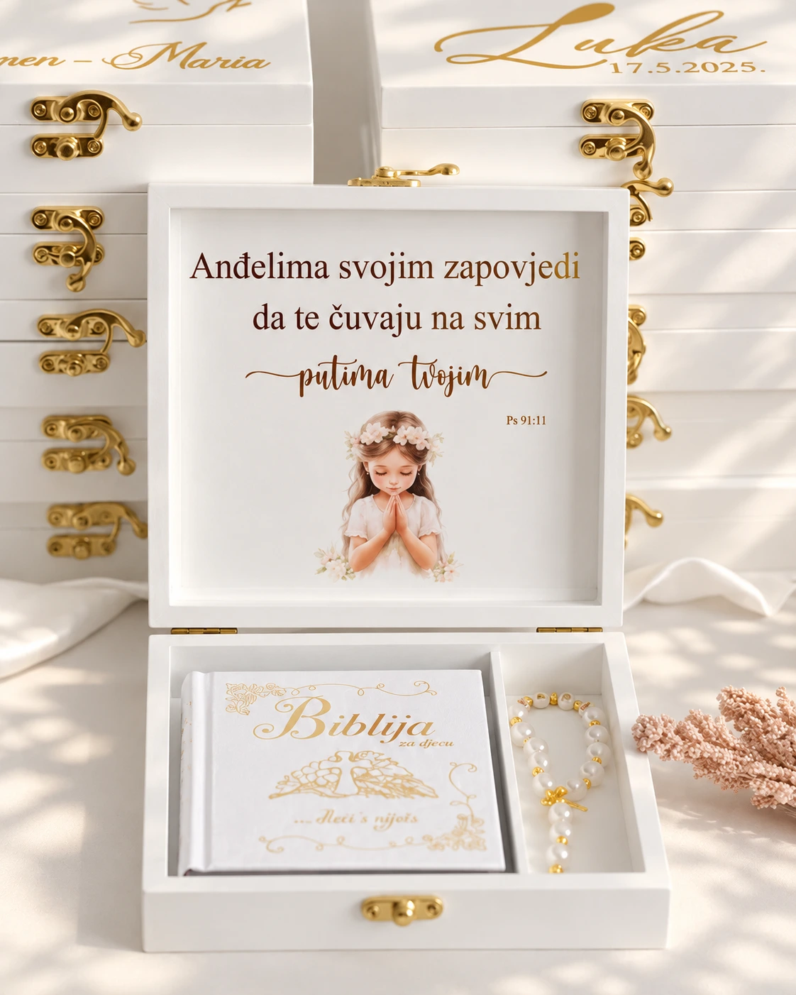Little Grace set s Biblijom i krunicom